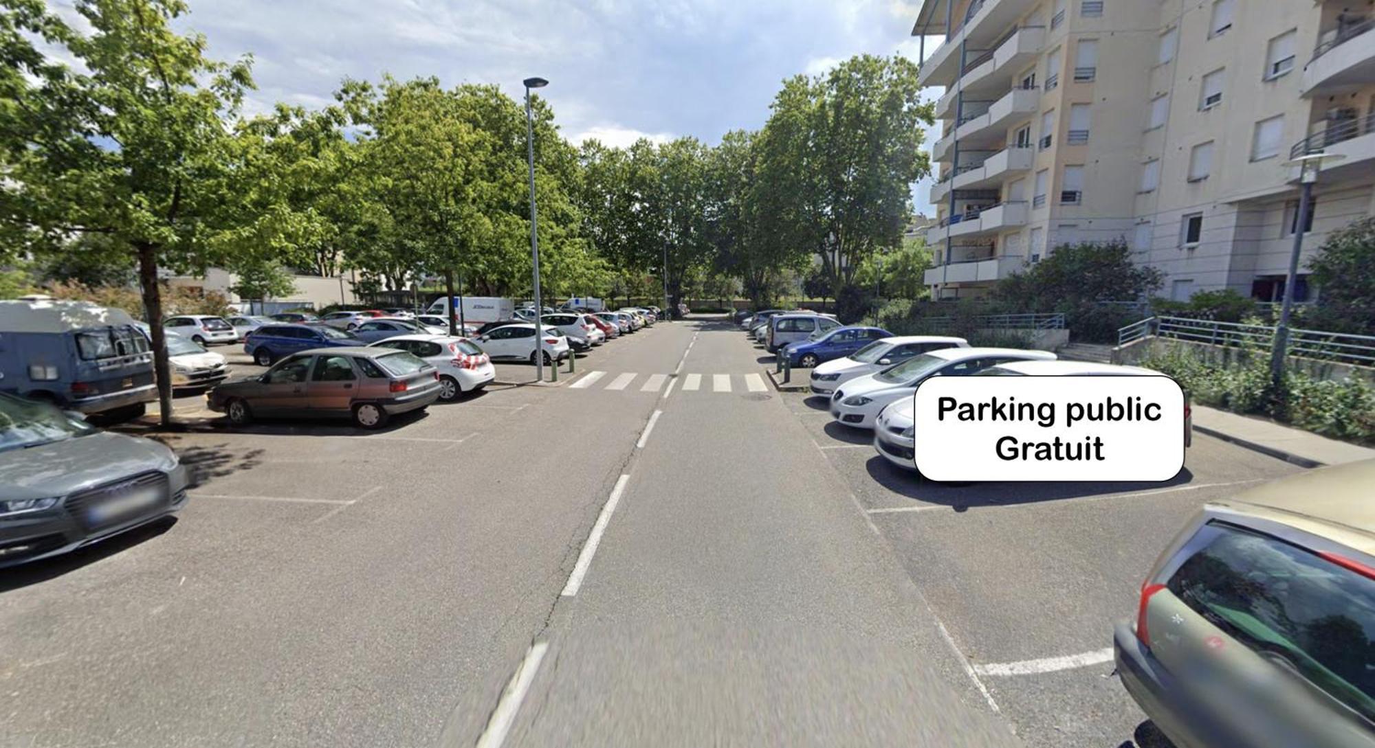 Superbe Appartement - Parking Gratuit - 4 Personnes Chambéry Eksteriør billede